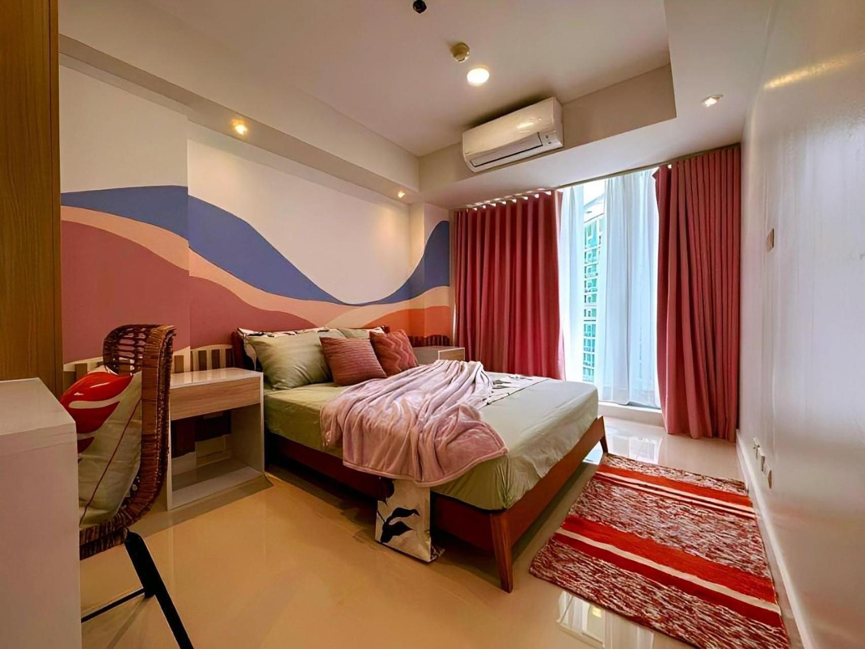 Manila Urban Resort At Azure Eksteriør billede