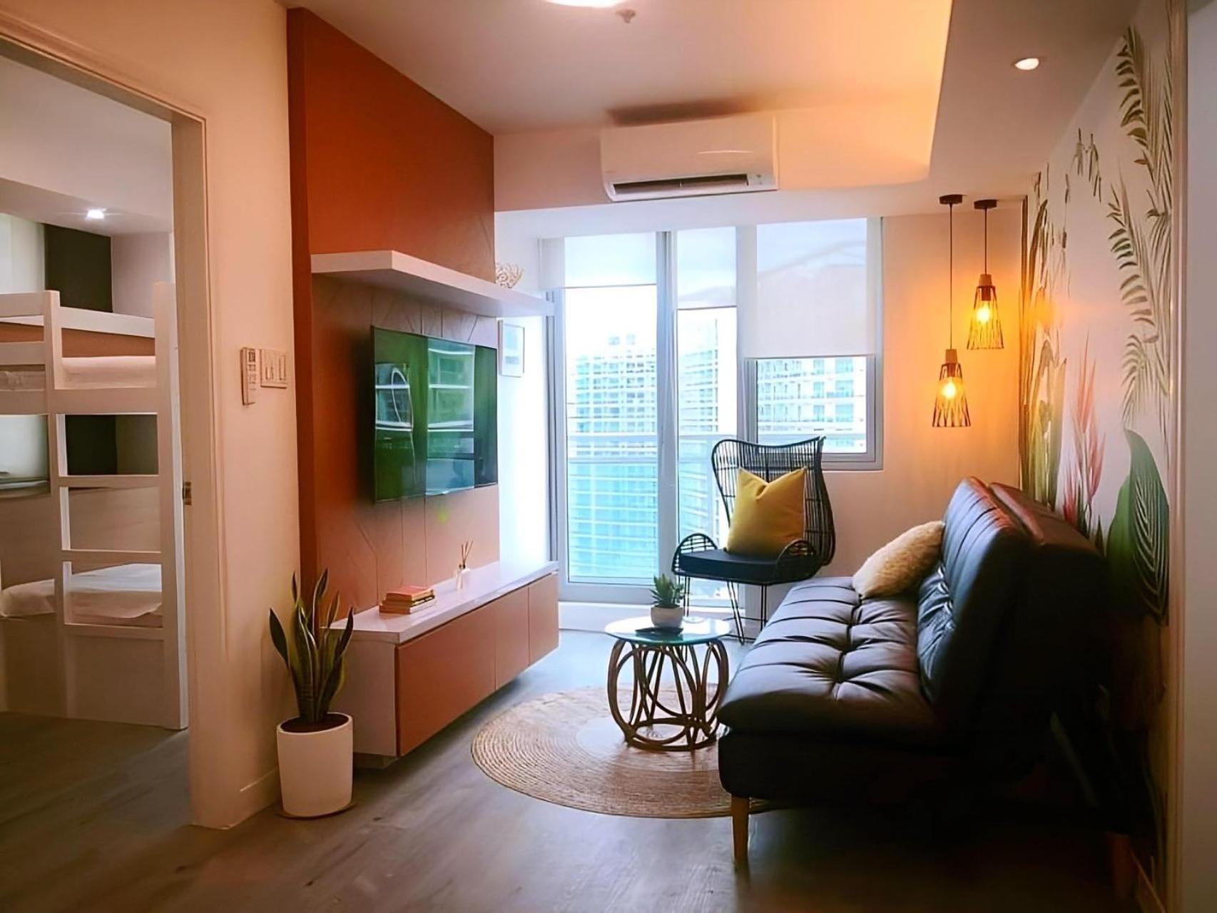 Manila Urban Resort At Azure Eksteriør billede