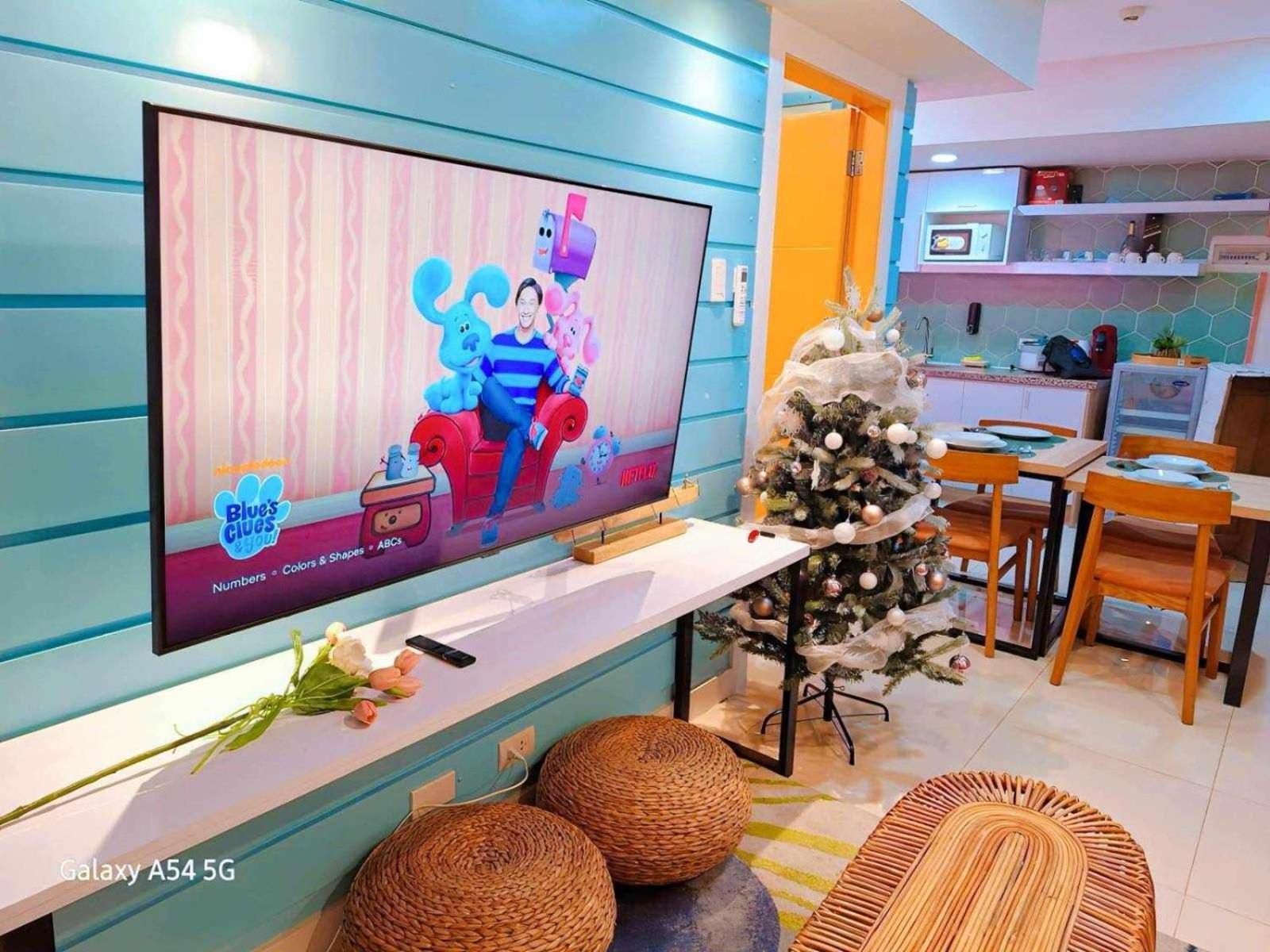 Manila Urban Resort At Azure Eksteriør billede
